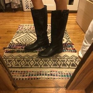 Size 8 used Frye boots